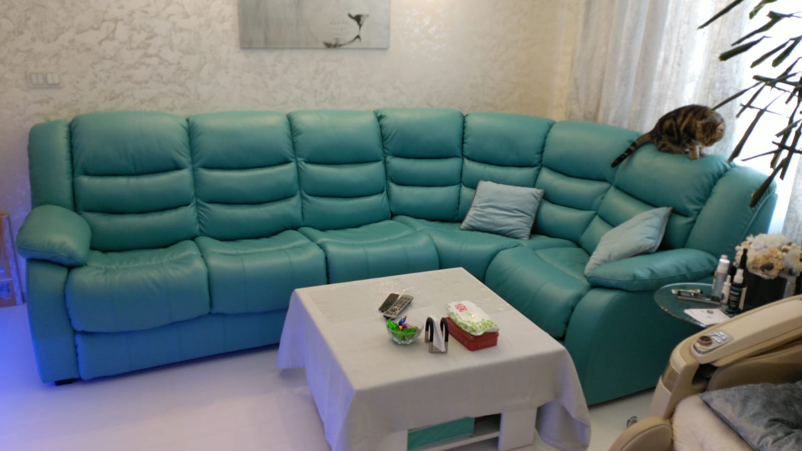 Перетяжка дивана на дому. Красносельский район 